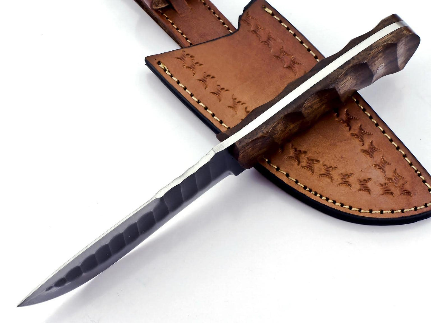 BK-780 Handmade D2 Stainless steel 10 Inches Hunting knife- Beautiful Walnut wood Handle.